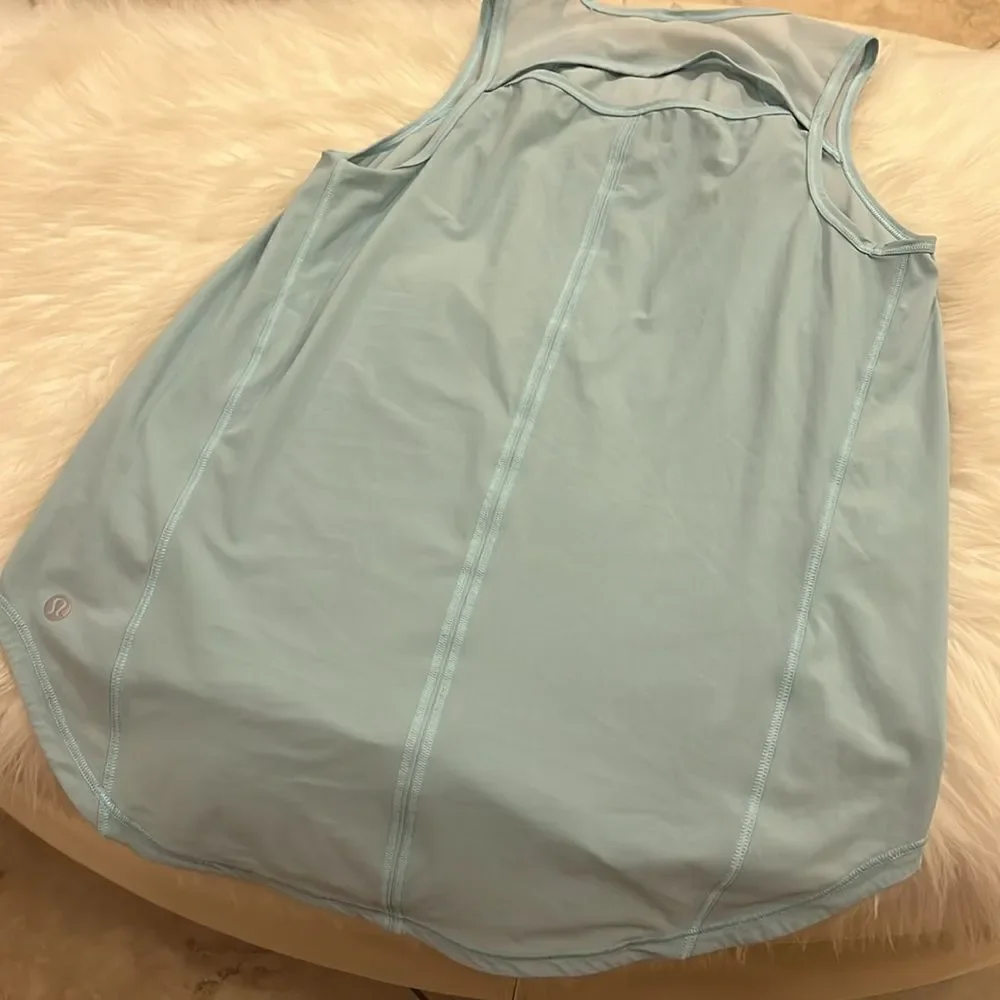 Lululemon Athletica tank size 2